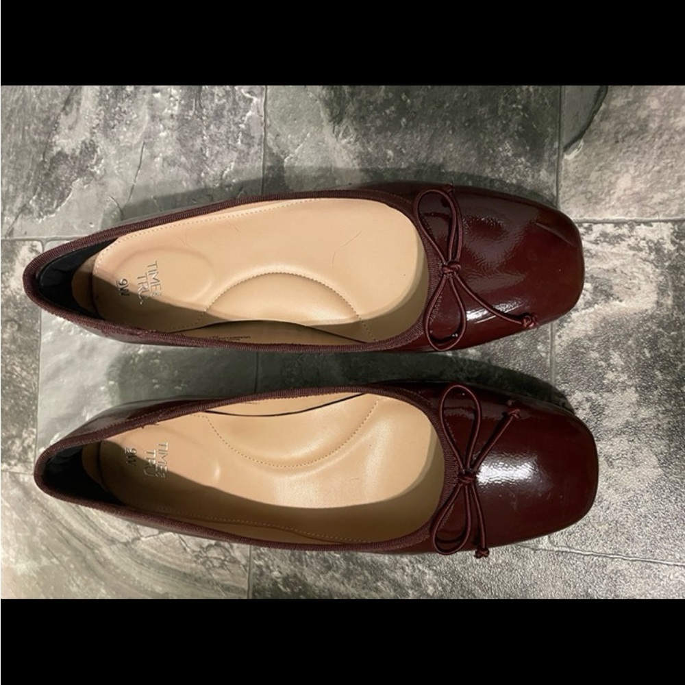 NWT! The Time & Tru Burgundy Ballet Block Heel with Bow Size 9. No Box. - Picture 8 of 14